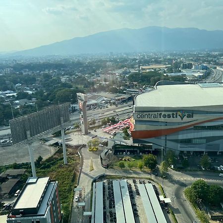 Escent Condominium Chiang Mai Bagian luar foto