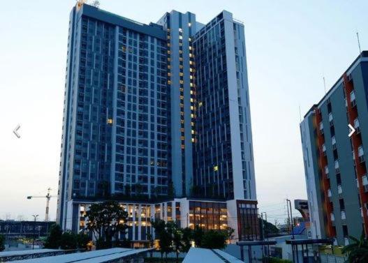 Escent Condominium Chiang Mai Bagian luar foto